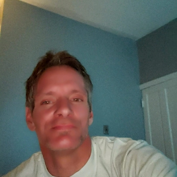 Meet your Posher, David - Picture 1 of 1